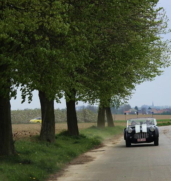 Follow the leader op 13-4-2014 org. Jos & Marie-lou (47).JPG